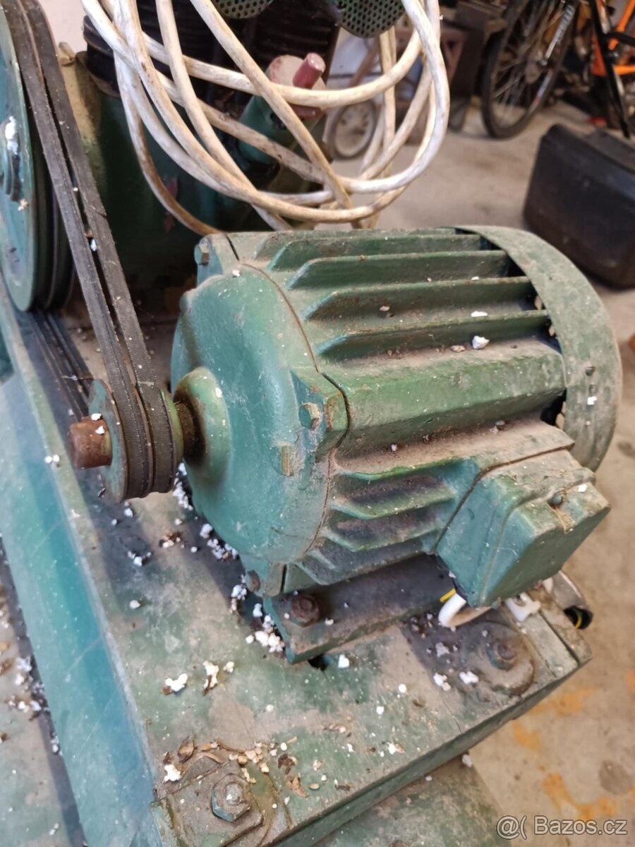 Kompresor 2 píst - 3