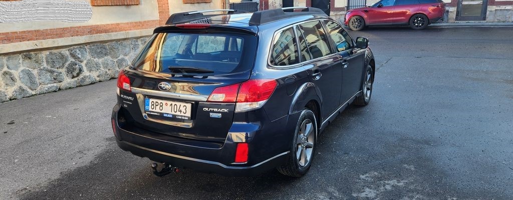 Subaru Outback, 2.0DBOXER4x4automat odpočet DPH - 3