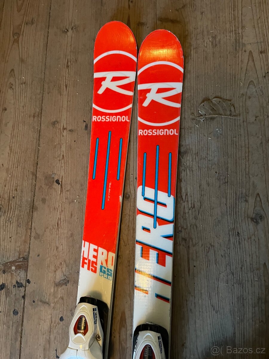 Závodní lyže rossignol 144cm - 3