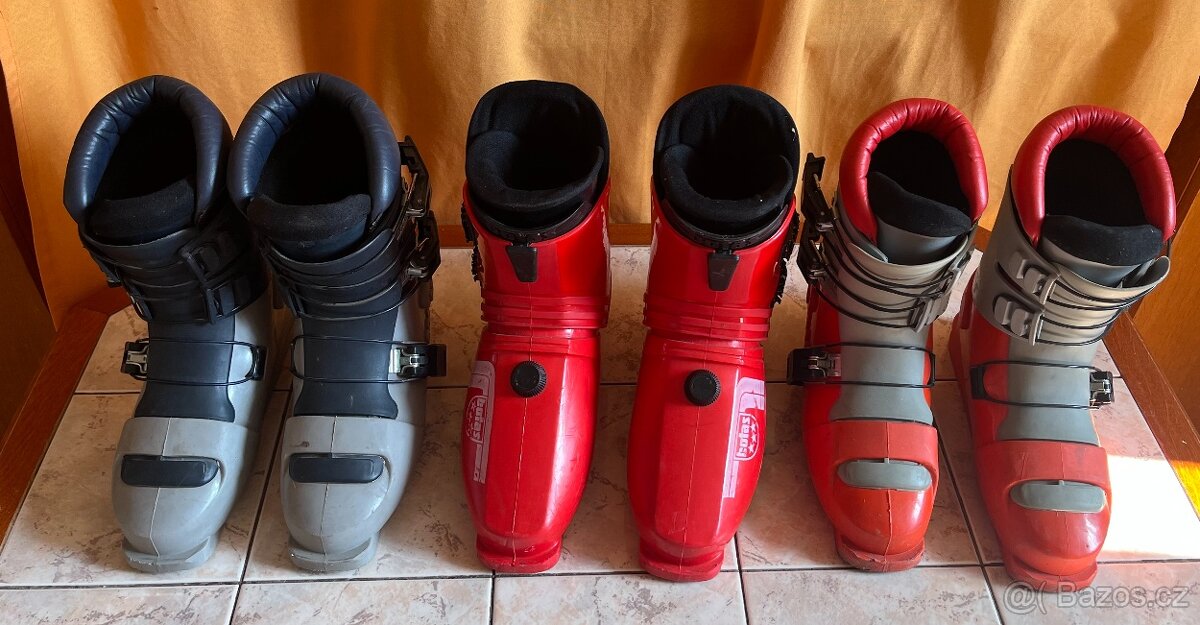 Retro lyže, hůlky + boty - 3