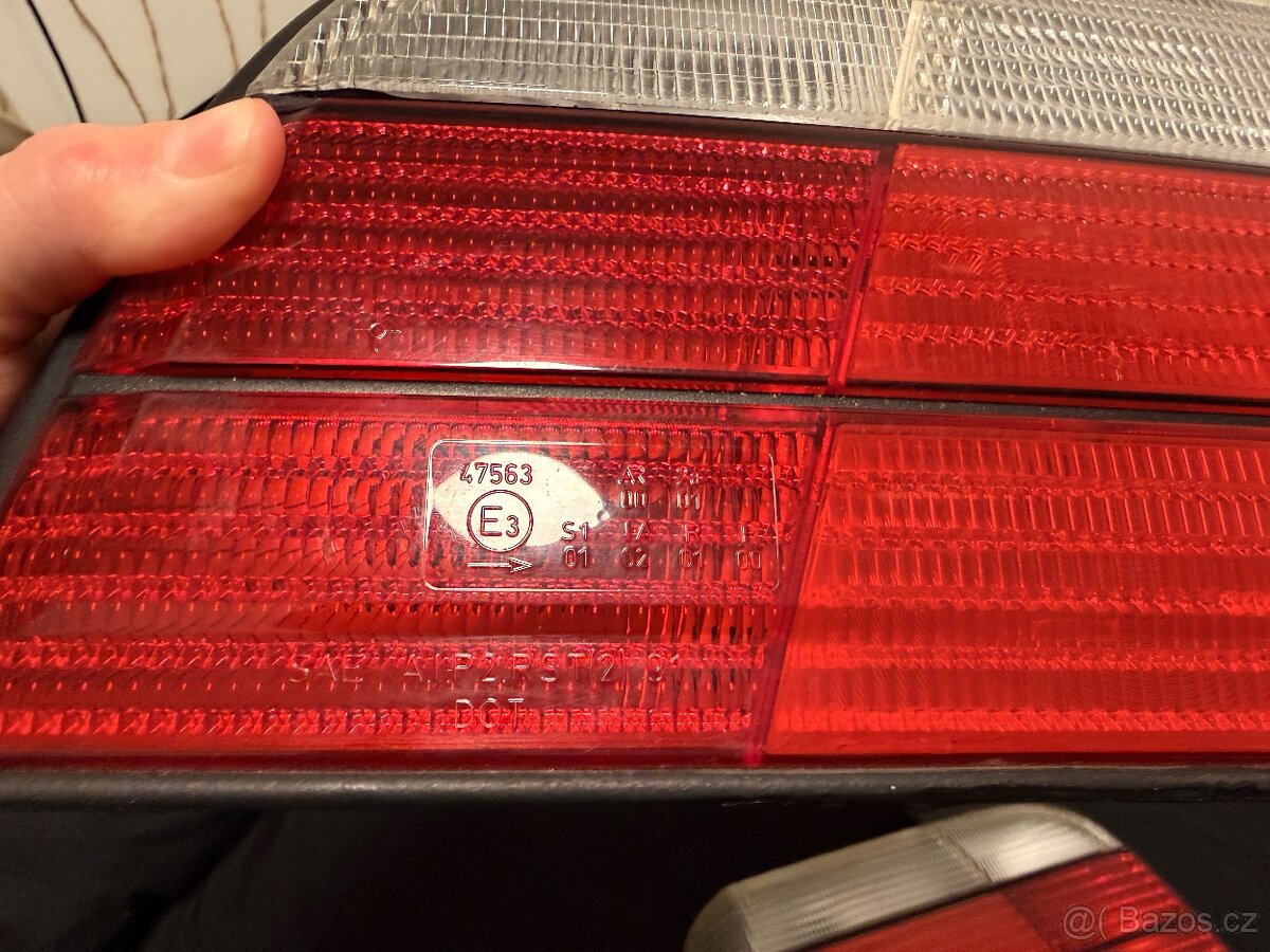E36 coupe zadní světla - 3
