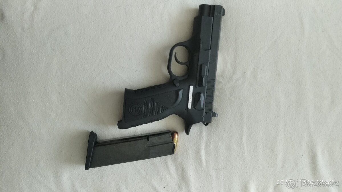 Pistole ČZ Strakonice TT 45 ACP - 3