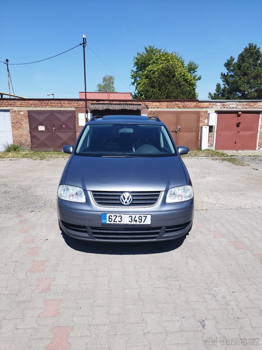 VW TOURAN - 3