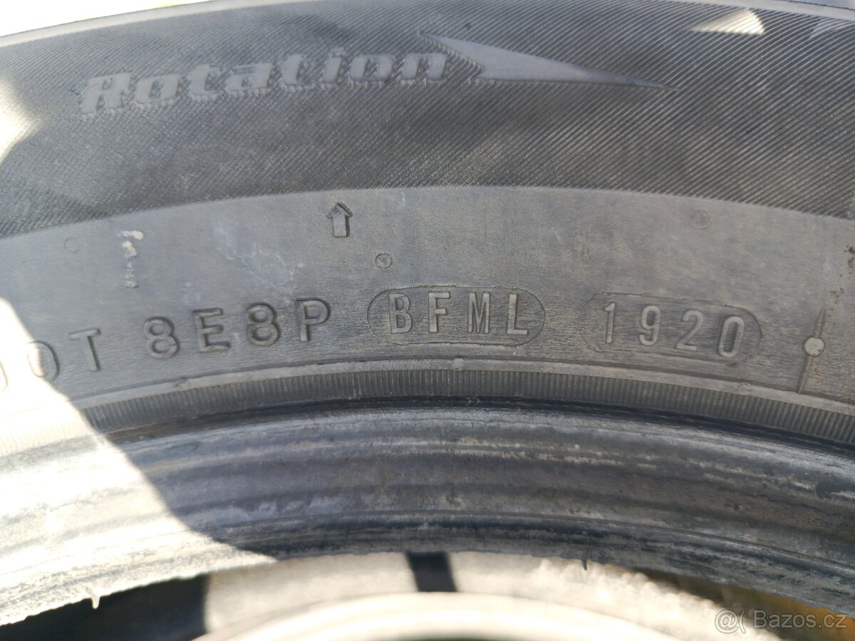 Nexen 235/55 r18 - 3