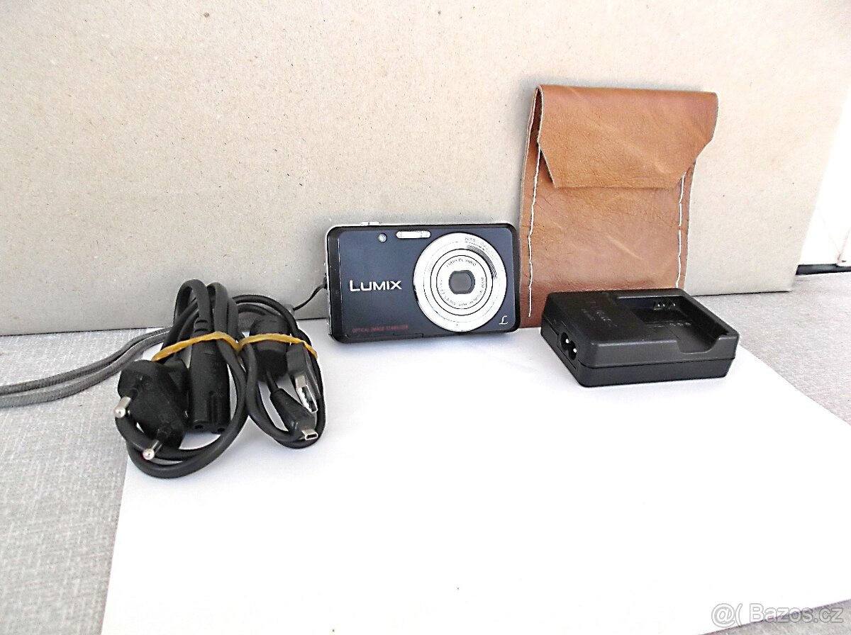 Panasonic LUMIX DMC-FS28, 14 MPX, SD 8 GB, HD video - 3