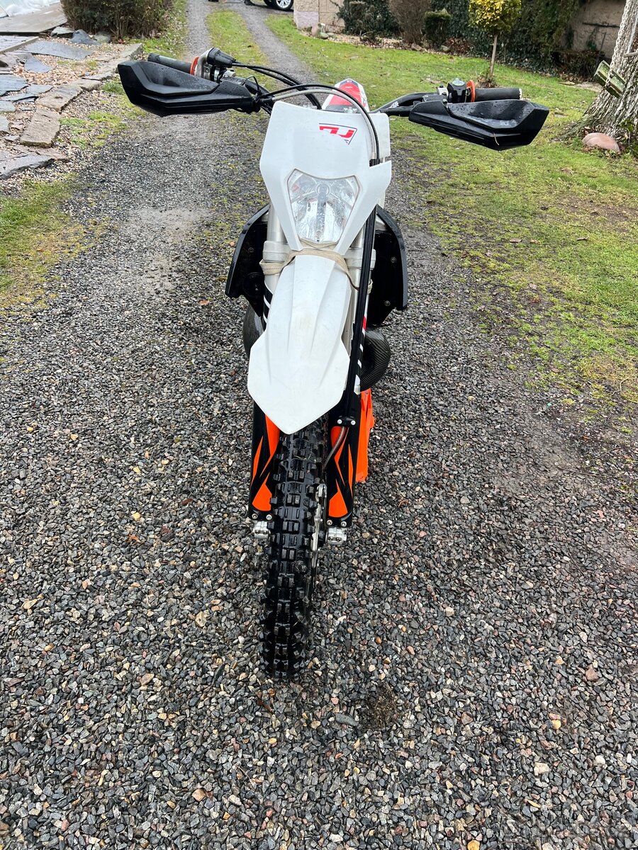 Ktm EXC 300 tpi Rok 2019 - 3