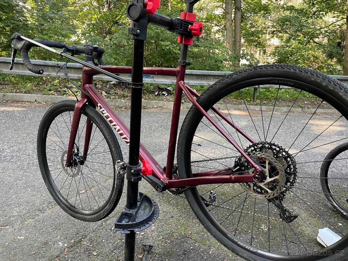 Prodám gravel Specialized Diverge Comp E5 - vel. 58 - 3