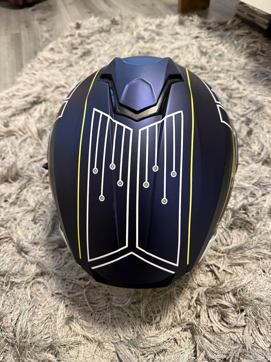 Helma na motorku Airoh Spark zánovní - 3