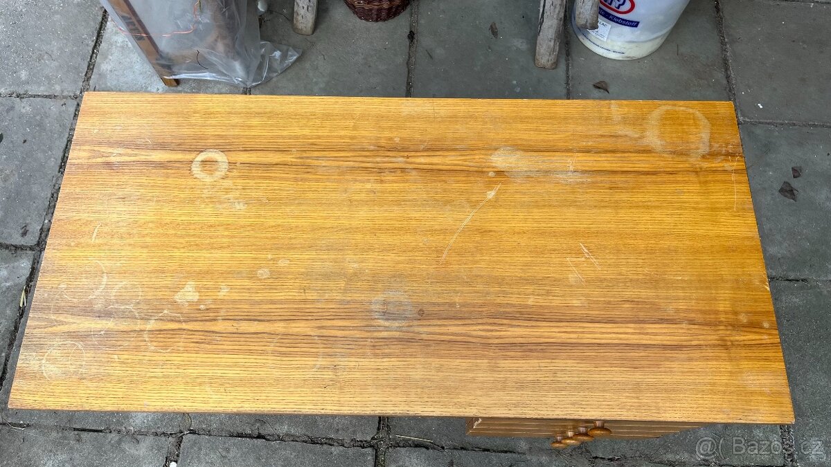 Starý psací stůl - 3