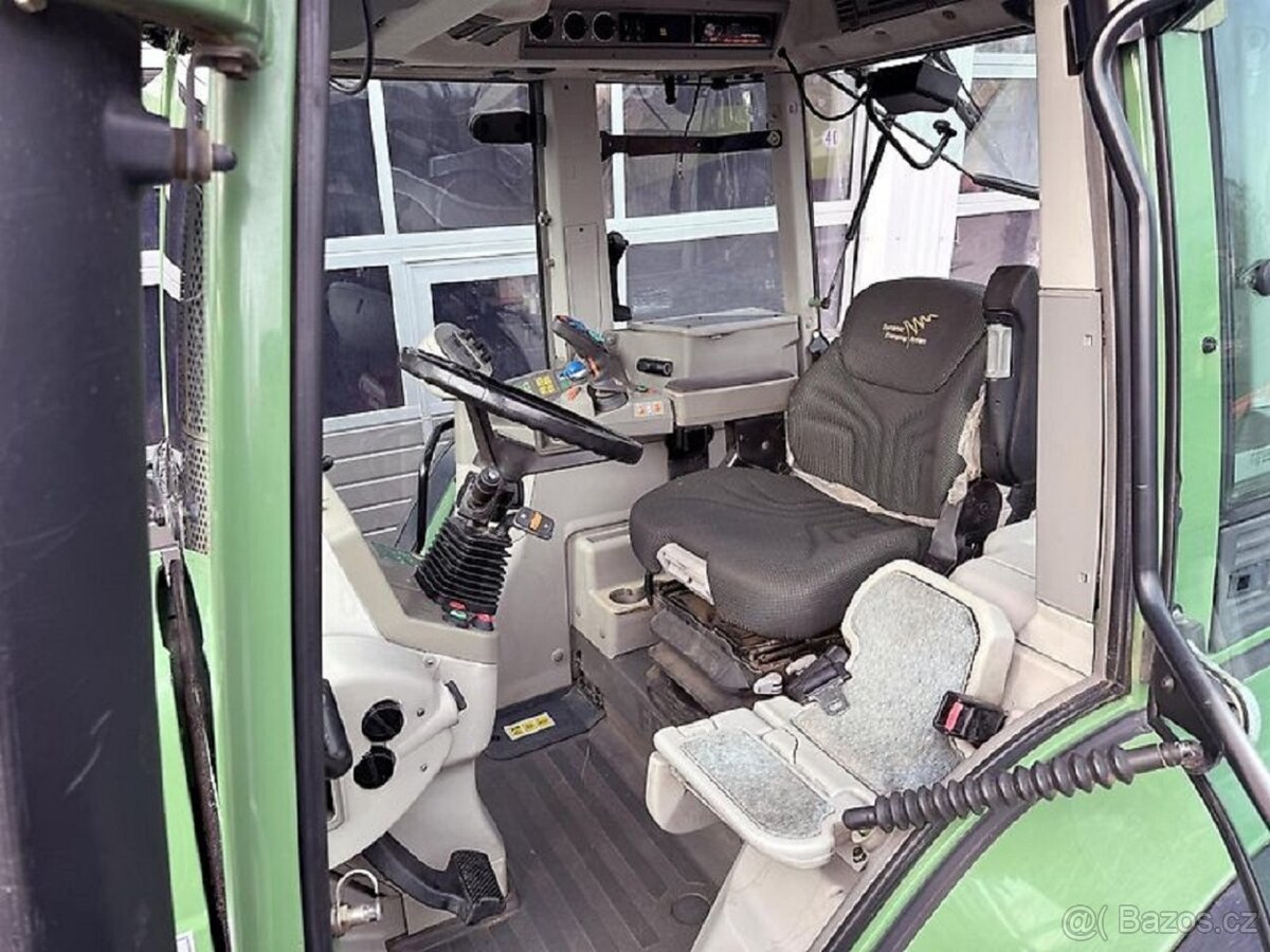 TRAKTOR TOP STAV & BOHATÁ VÝBAVA•Fendt 820-VarioTMS• - 3