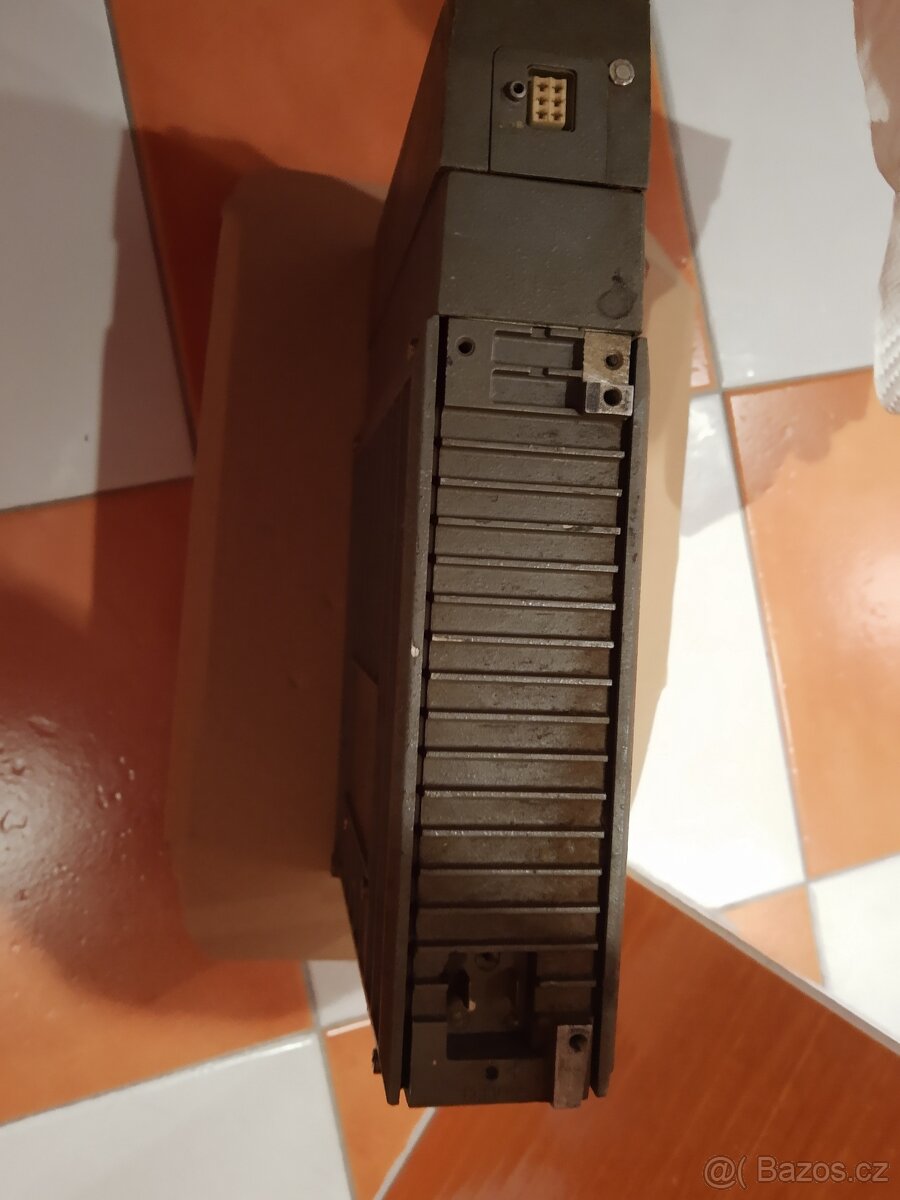 Radiostanice Tesla VR20/50 73,6 Mhz - 3