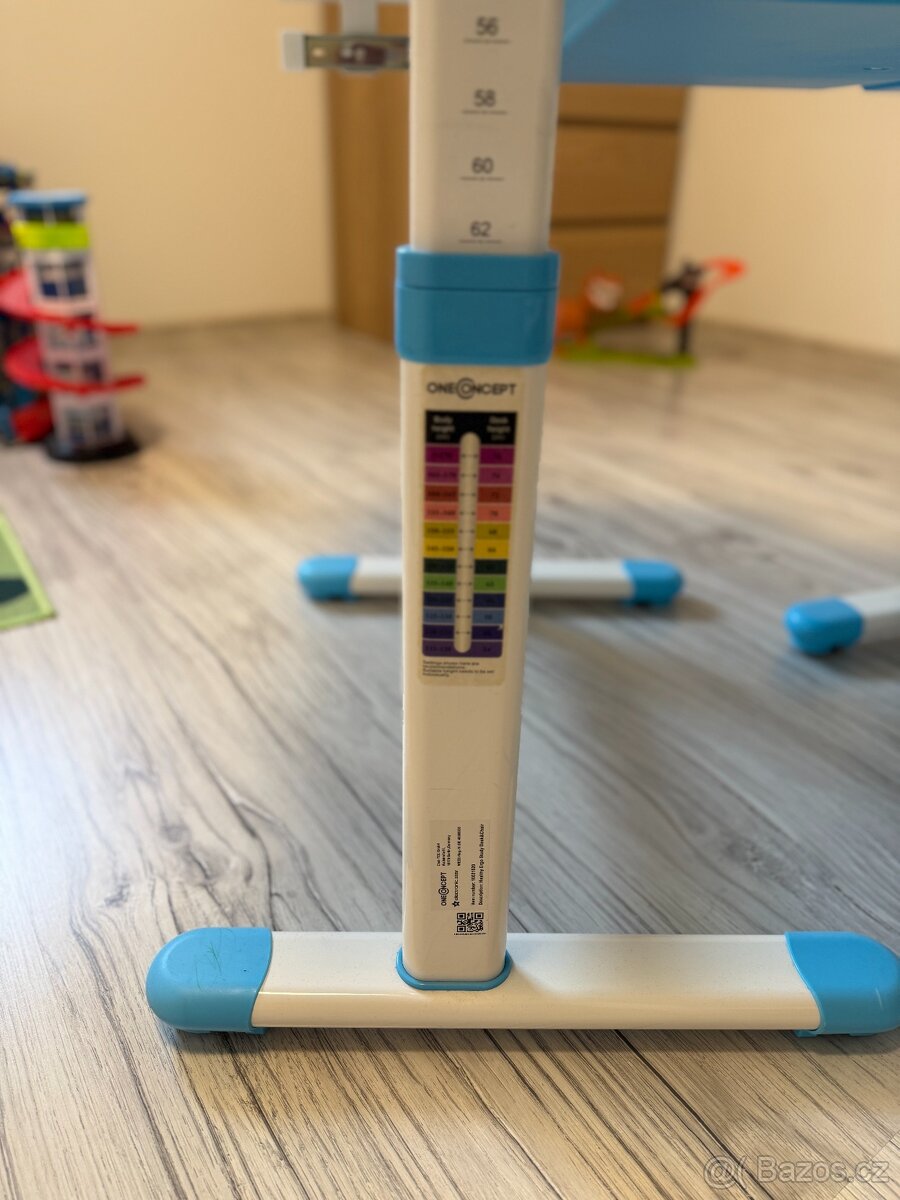 Detsky polohovaci stul s zidli - 3