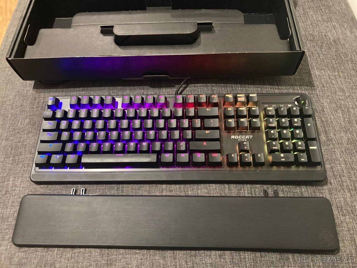 Roccat PYRO Linear Black - 3