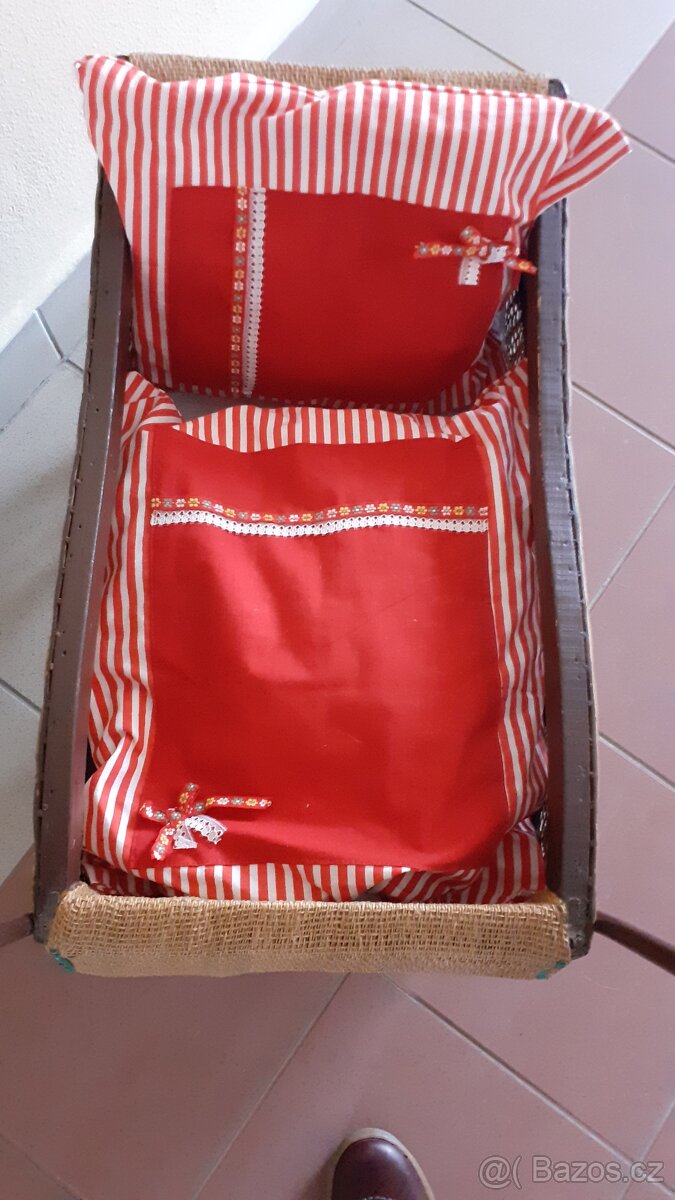 Retro kočárek pro panenky - 3