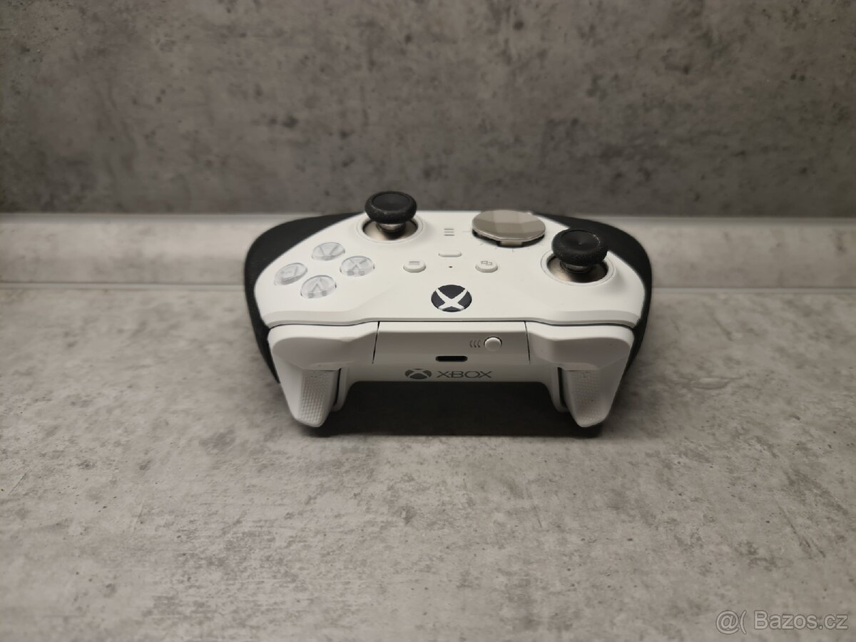 Xbox Elite Series 2 Core - 3