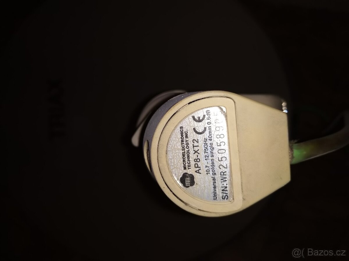 Satelitní parabolu s konvertorem a motorem - 3