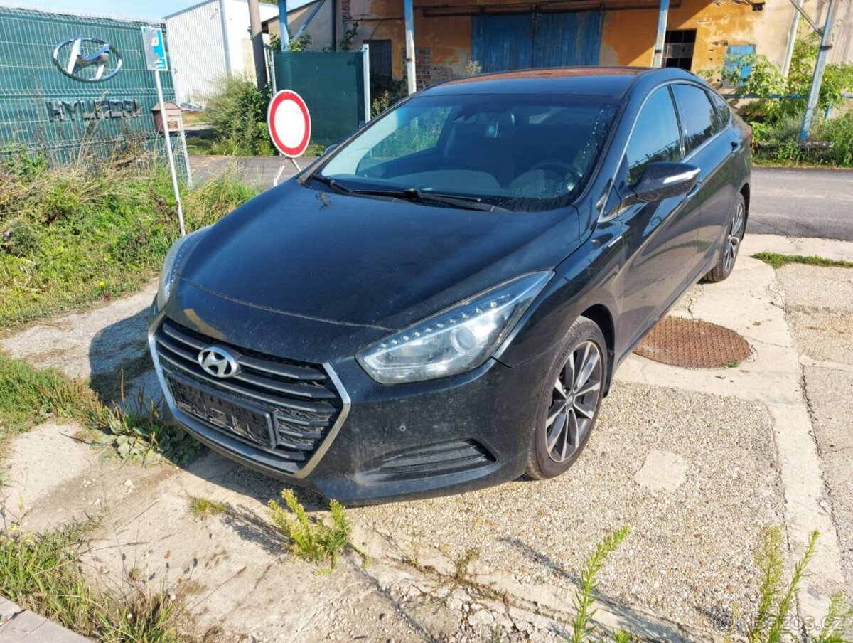 Hyundai i40 sedan - 3