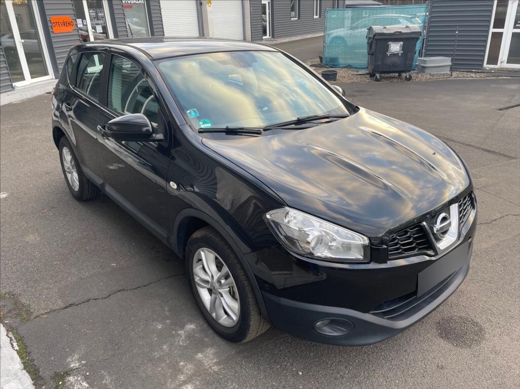 Nissan Qashqai 2,0 (2012) - 3