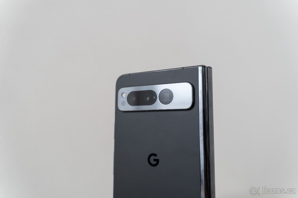 Google Pixel Fold (čtí popis) - 3