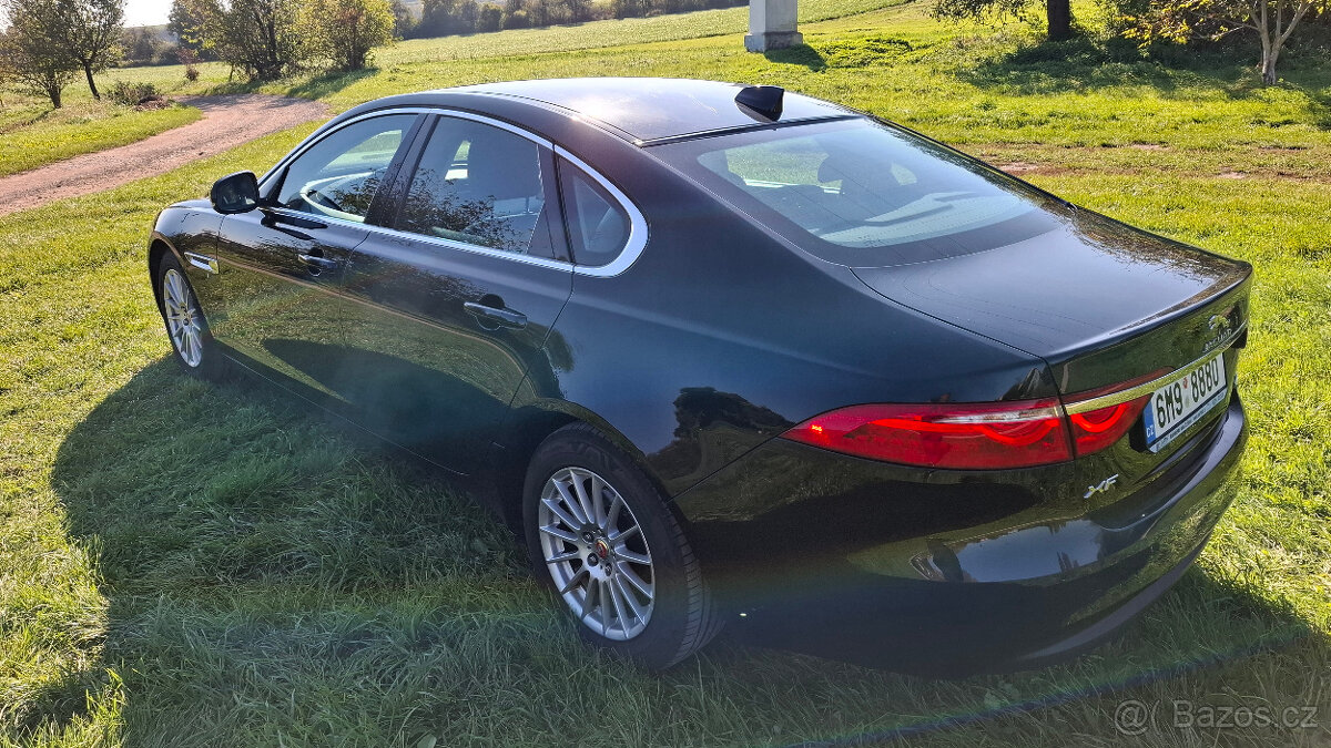 Jaguar XF, E-Performance " MANUÁL " dohoda jistá - 3