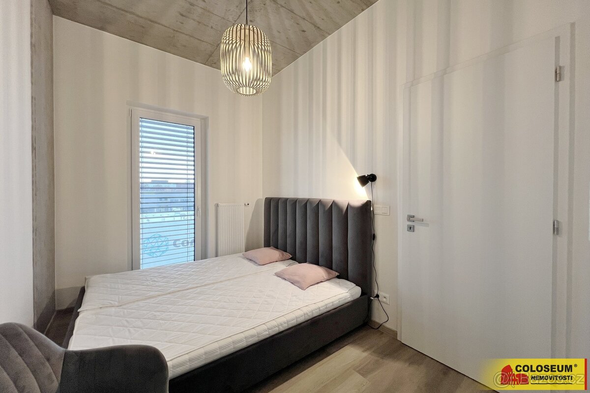 Brno - Horní Heršpice, pronájem bytu OV 2+kk, 37 m², parkova - 3