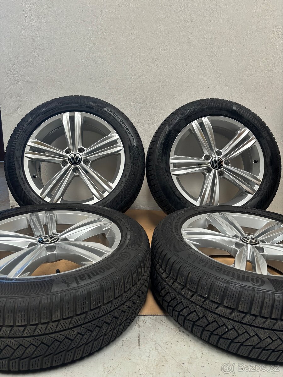 Alu kola Vw Tiguan R18 Continentál pneu 5NA601025M - 3