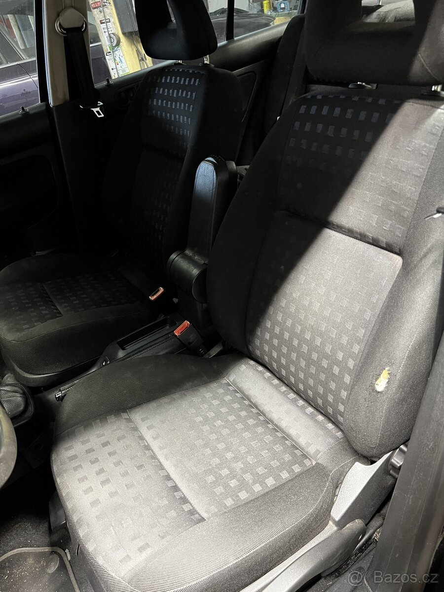 Sedačky vw bora, skoda octavia - 3