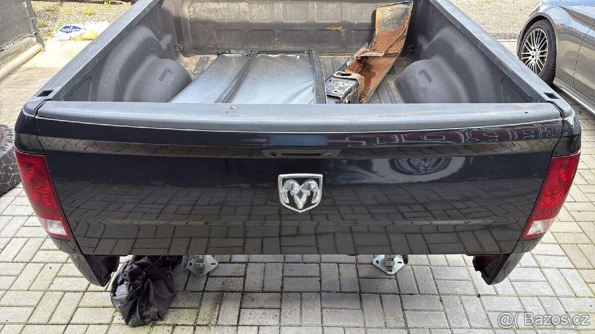 Korba Dodge RAM 1500 - 3