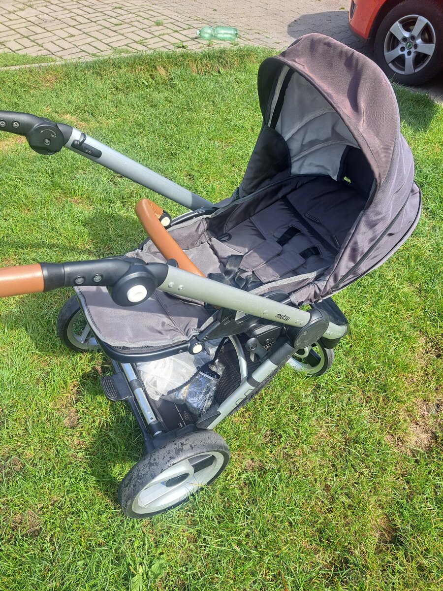 KOČÁREK MUTSY NIO - 3