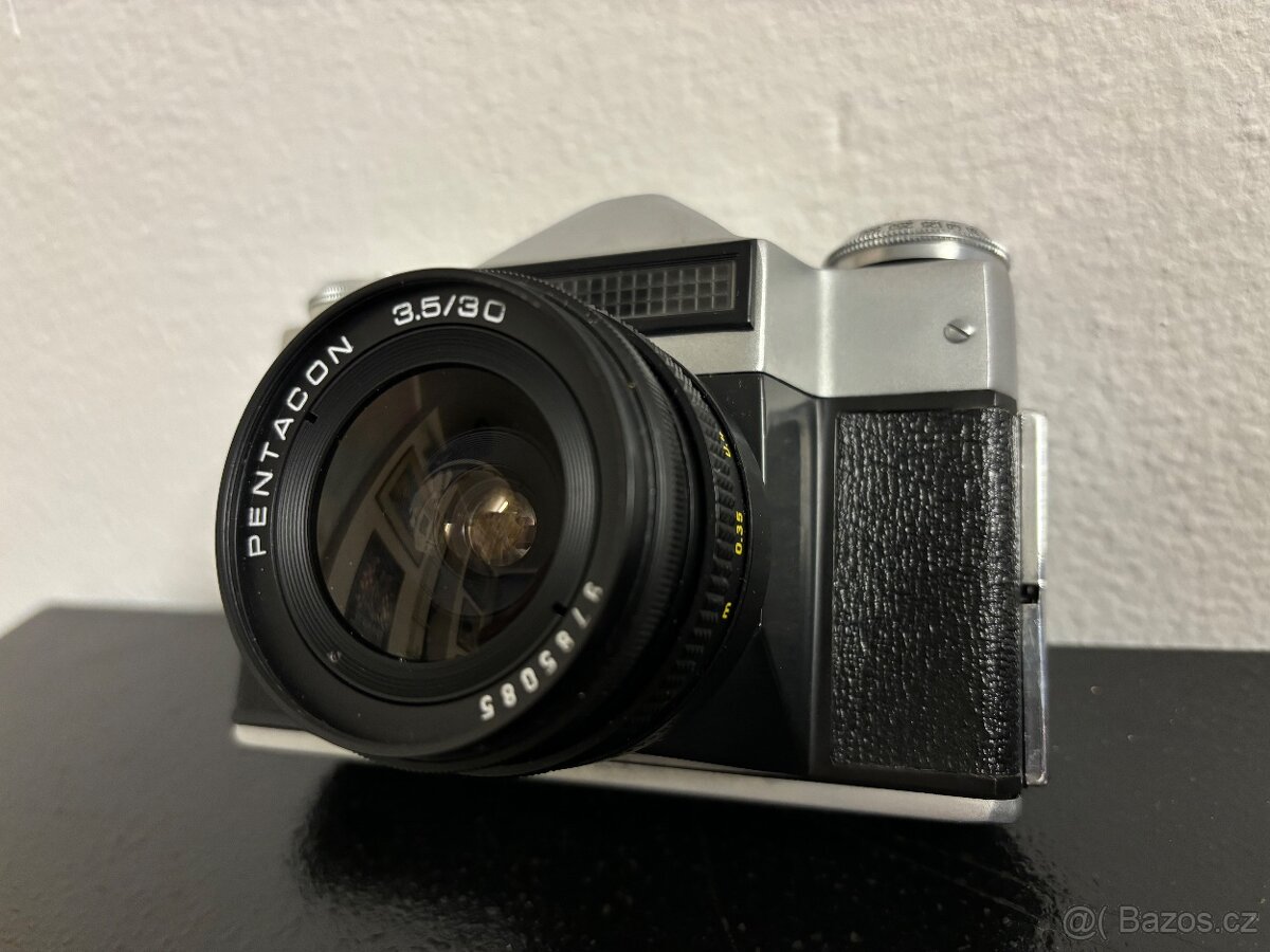 Zenit-E s objektivem PENTACON 3,5/30 - 3