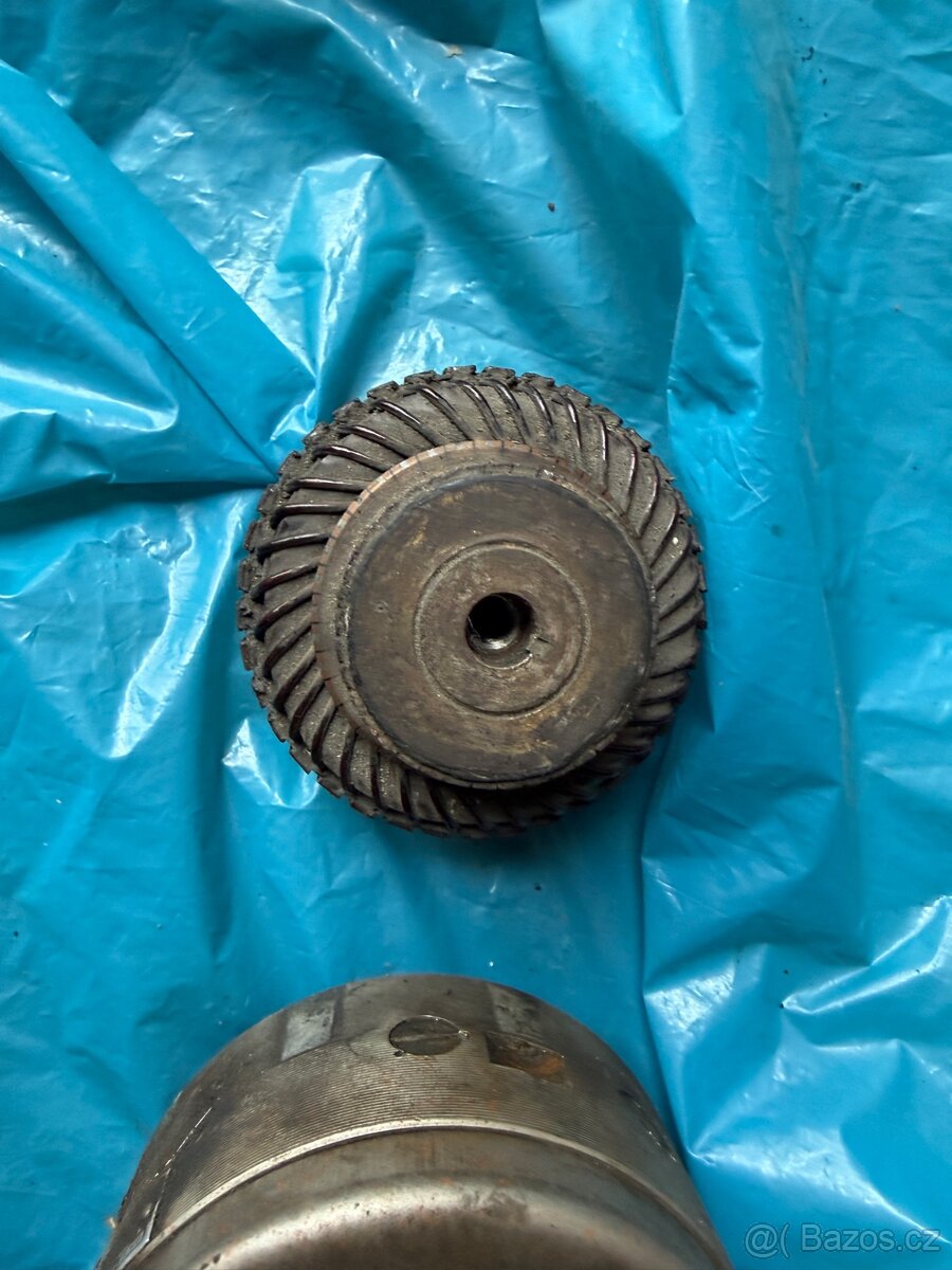 Dynamostartér čz 175/501/502 prase - 3