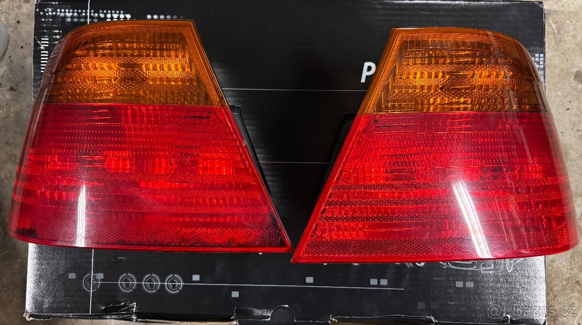 BMW E46 zadní světla - 3