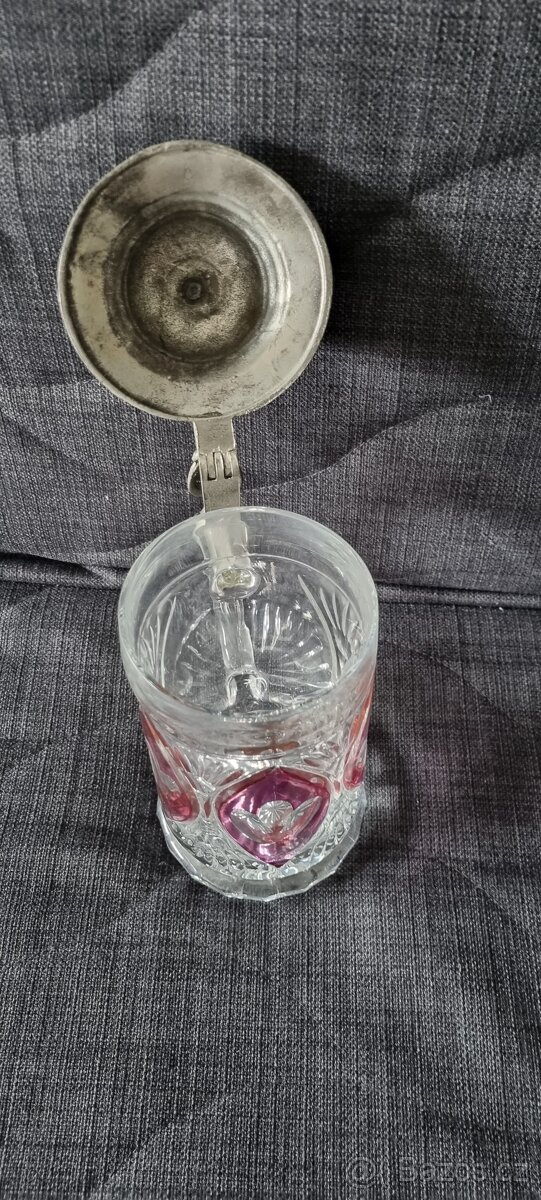 sklenněný půllitr s víkem - 3