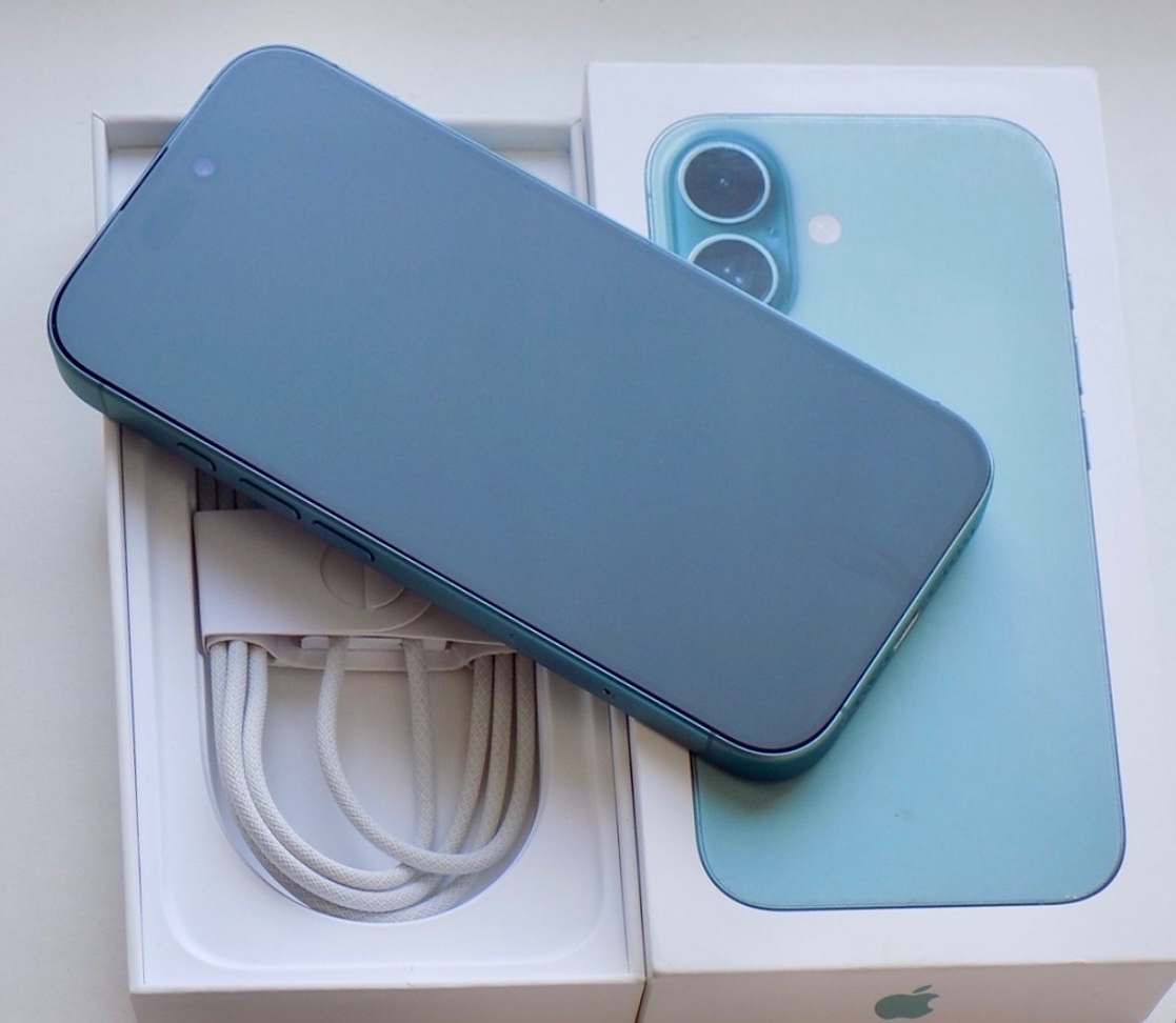 iPhone 16 Teal BATERIE 100% TOP - 3