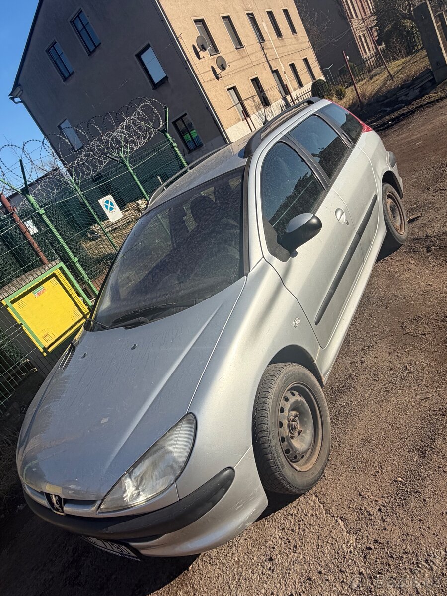 Peugeot 206sw - 3