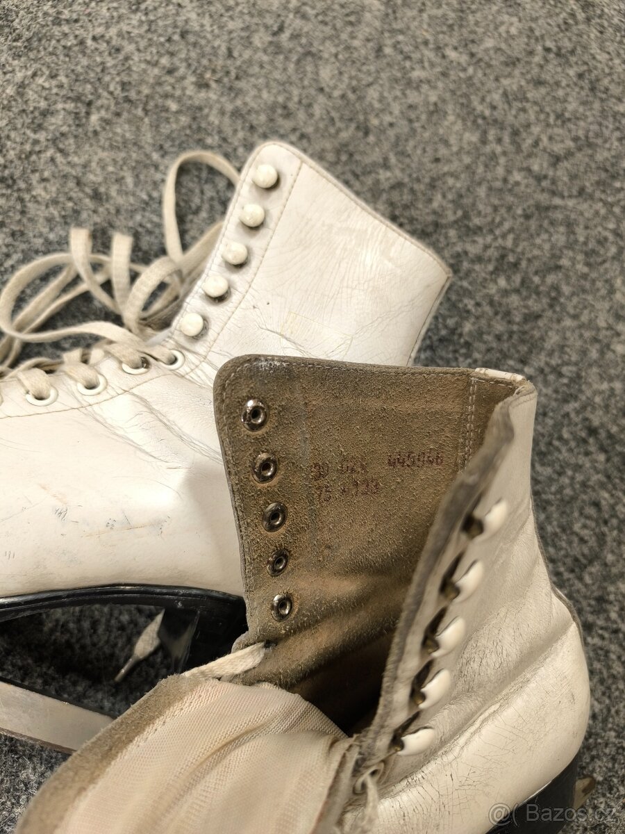 Dívčí brusle 38 - 3