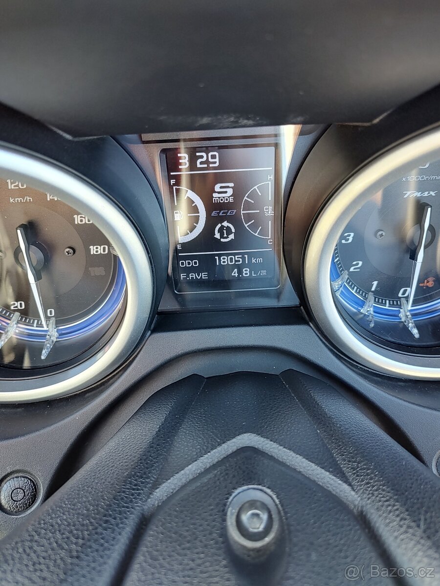 Yamaha T max 530 - 3