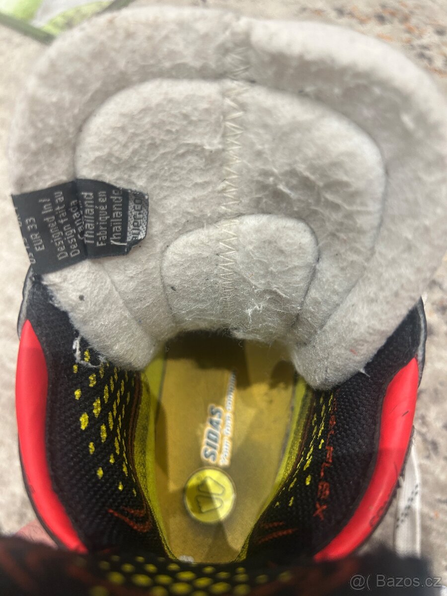 Brusle Bauer Vapor vel. 33 (1.5 US) - 3