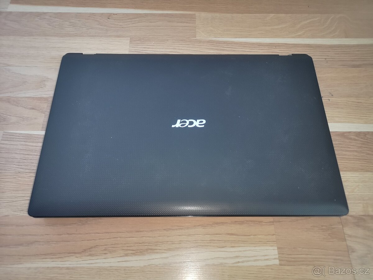 17,3" notebook Acer Aspire 7551G - 3
