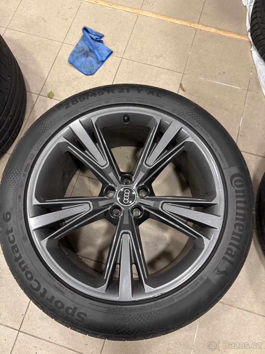 Kola Audi Q8, Q7 Porsche, VW 10Jx21 na pneu 285/45 R21 - 3