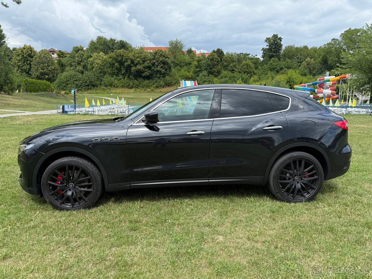Maserati Levante SQ4 gransport 3.0 V6 316kw 430hp, rv2020 - 3