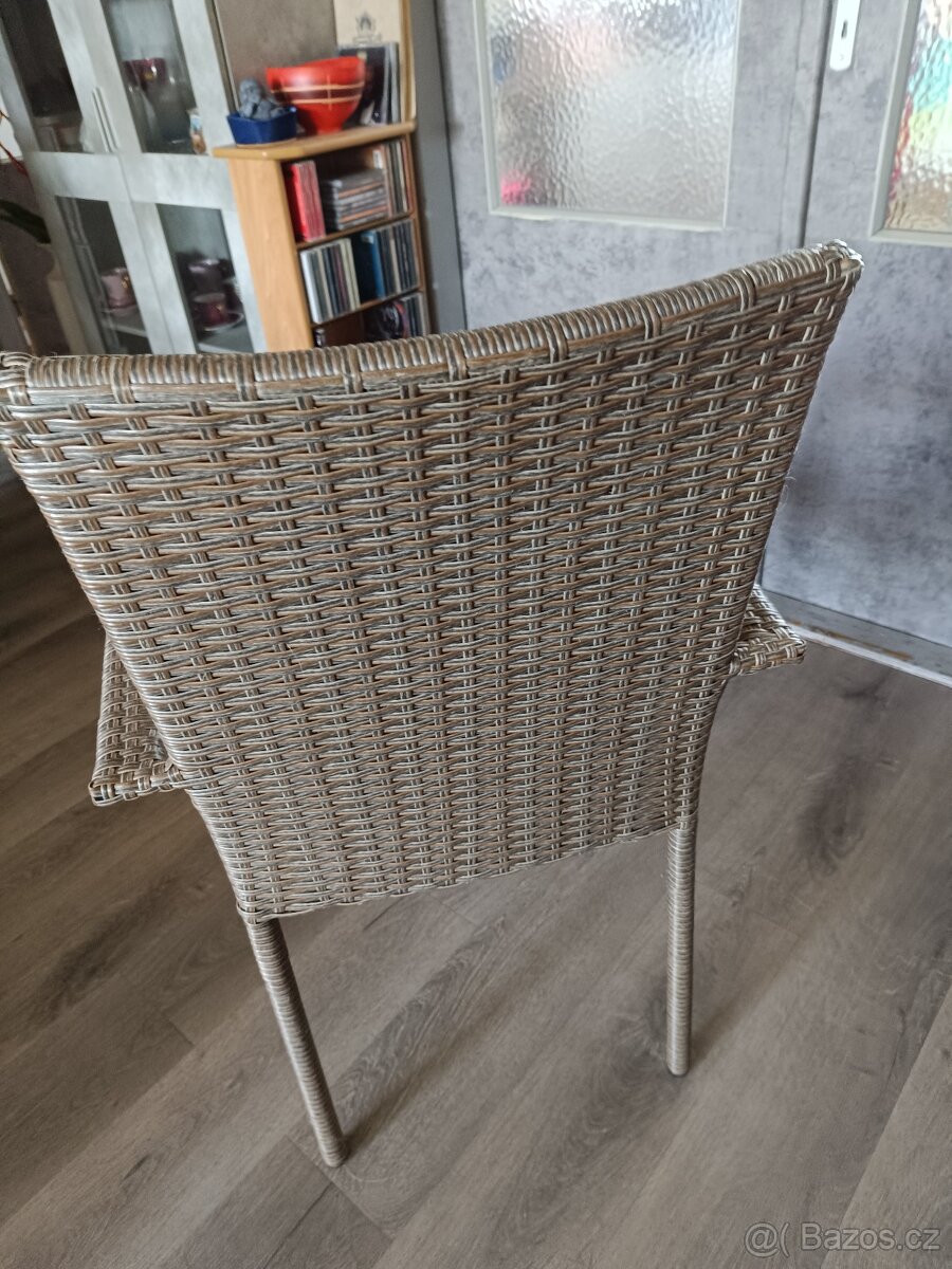 Prodám 2 ratanové zidle - 3