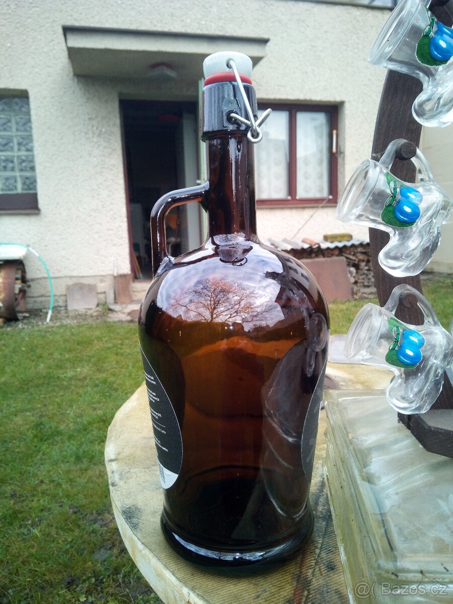 Nabízím pár zajímavostí Lokalita Holice v č. - 3