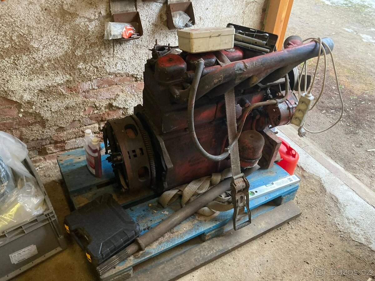 Zetor 7045 - rozdělaný projekt - 3