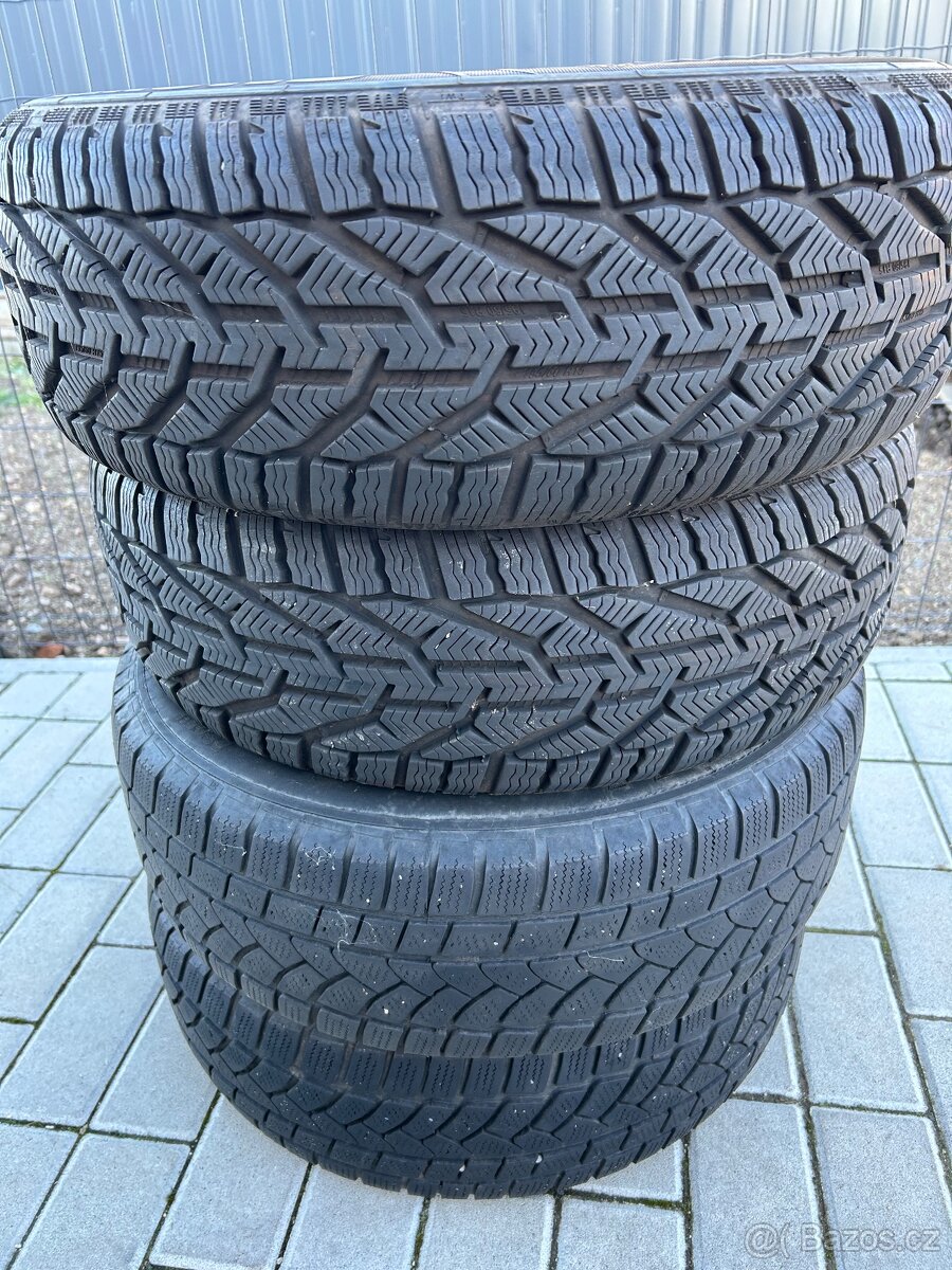 Zimní pneumatiky 195 / 60 R 15 88T - 3