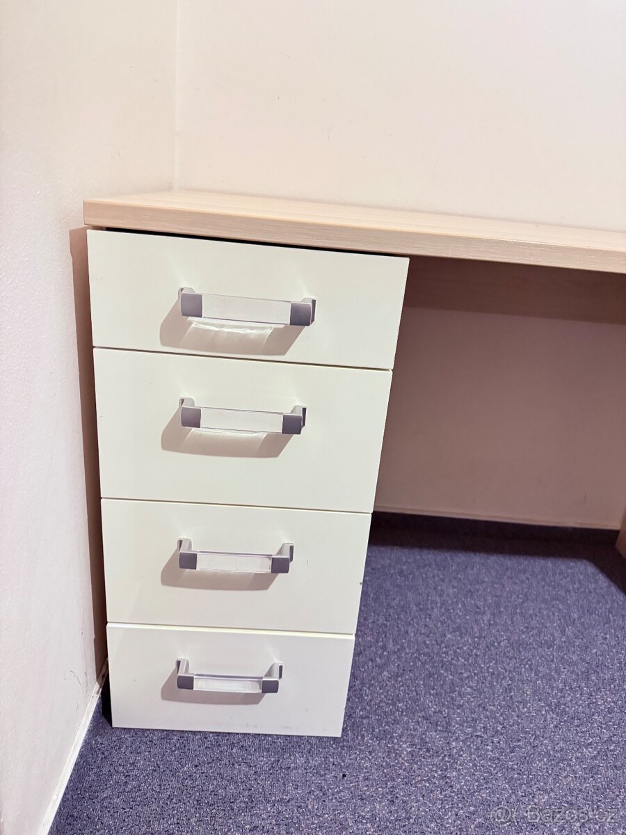 Psací stůl s úložnými zásuvkami - 3