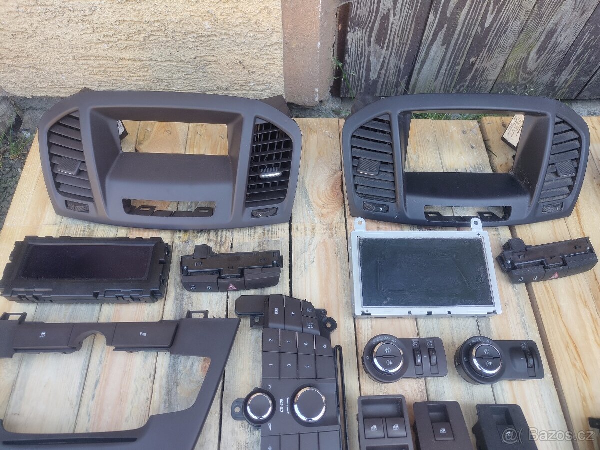 Insignia A - elektronické díly... - 3