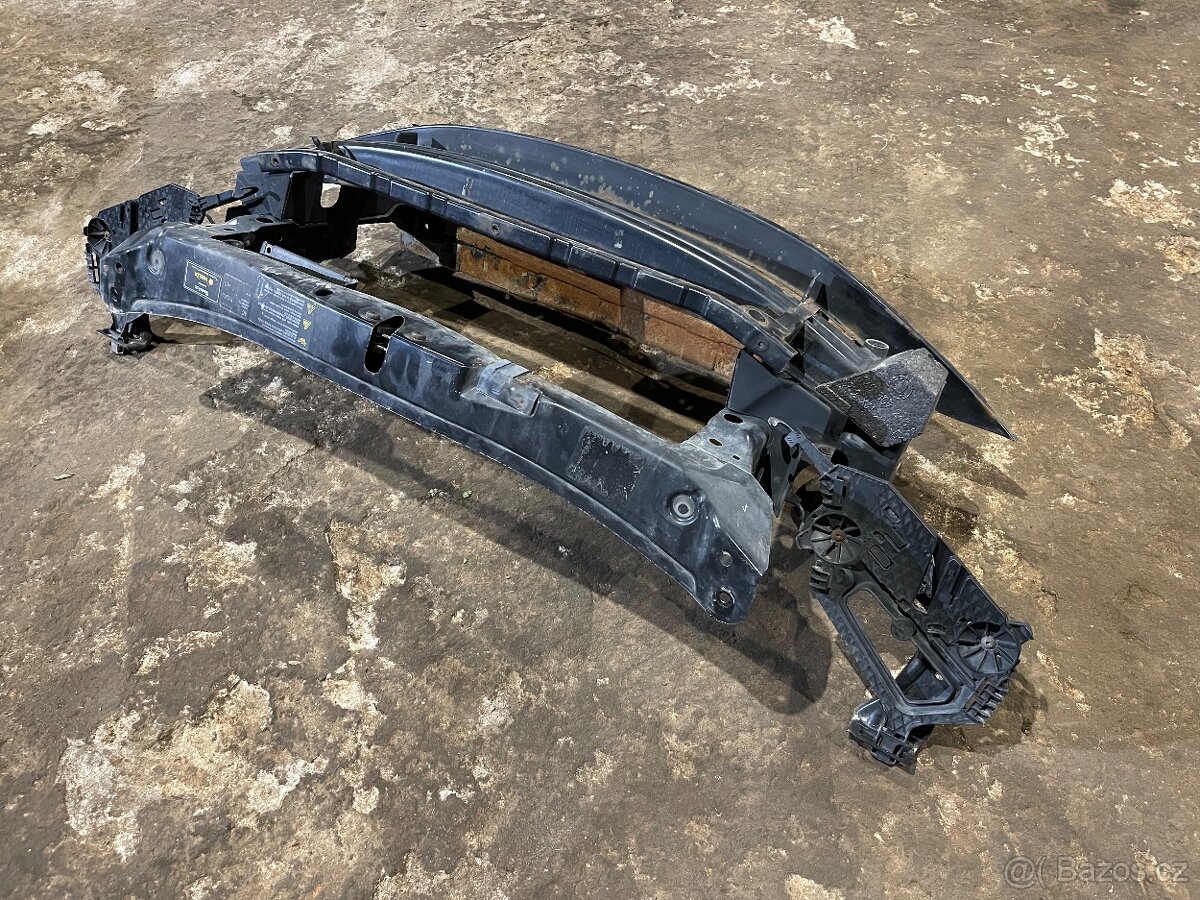 Prodám chladičovou stěnu Octavia II - 3