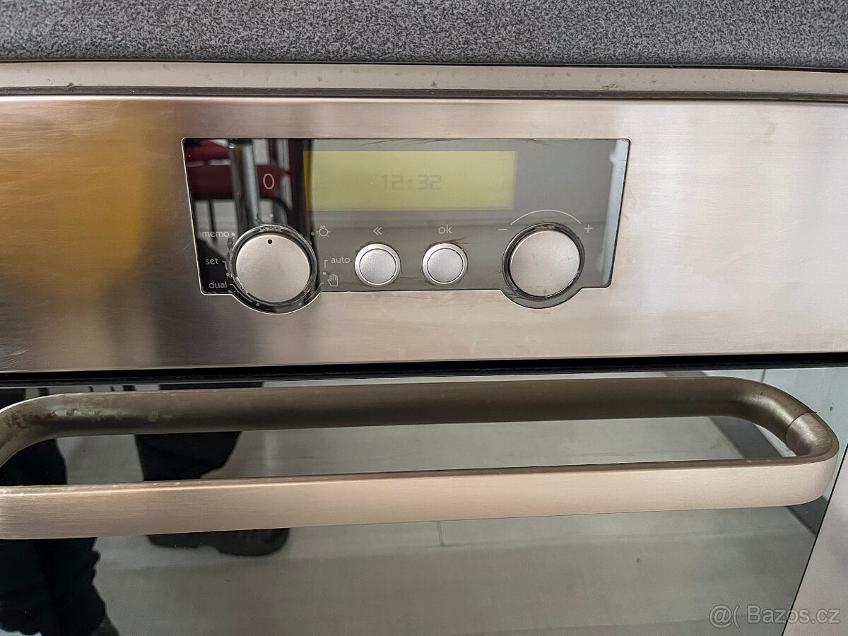 vestavná trouba Whirlpool AKZ 472 - 3