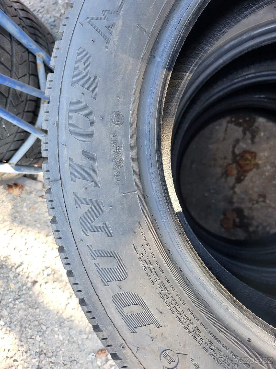 205 60 16" Dunlop Winter Sport 5 - 3